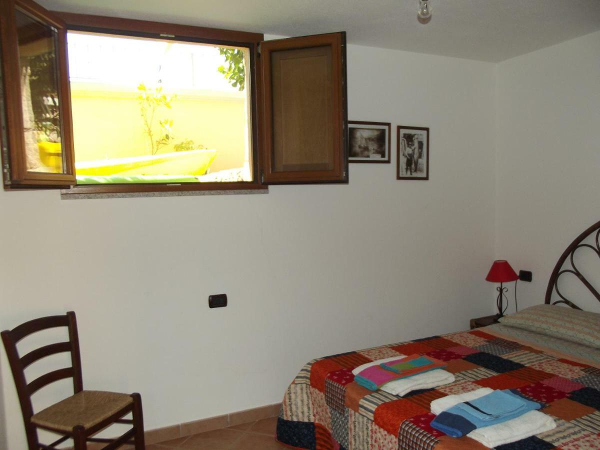 Casa Elena Apartment Cala Gonone Bagian luar foto